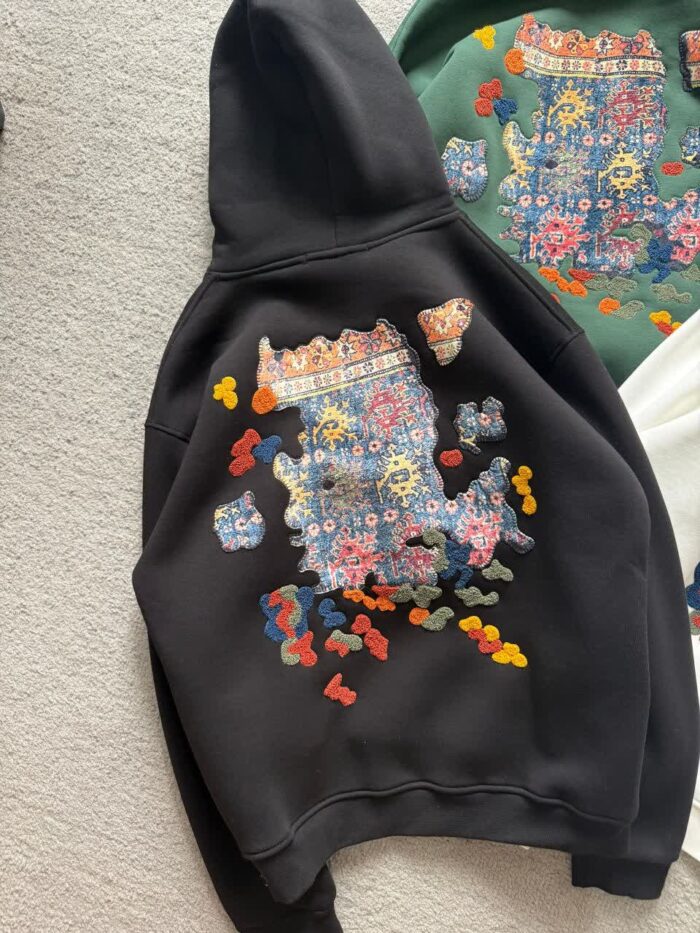 photo_2025-12-12_21-17-23